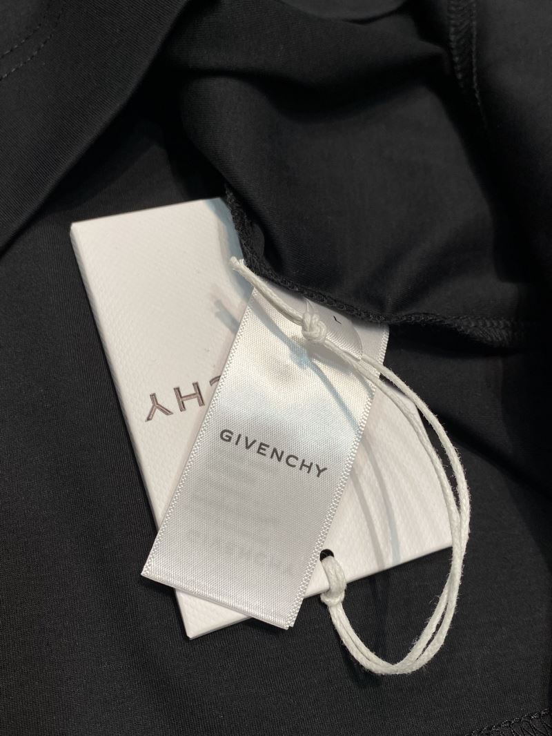 Givenchy T-Shirts